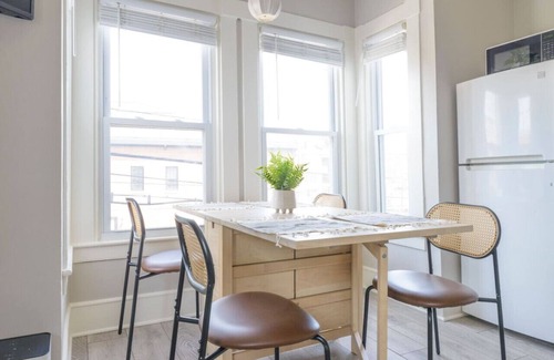Portsmouth Maison | Downtown House Sleeps 10 with 3 King Beds and More