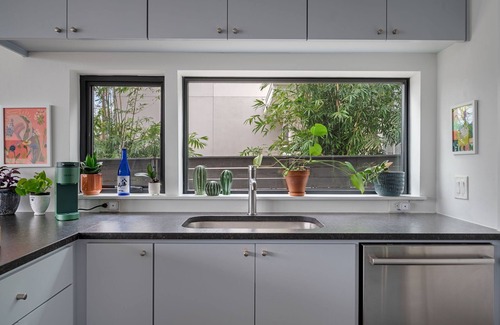 East Cesar Chavez Maison | Downtown Hub | 1 Mile to Rainey St, 1.6 to E 6th