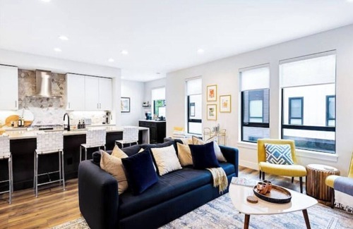 Littleton Maison | Downtown Littleton at its Finest