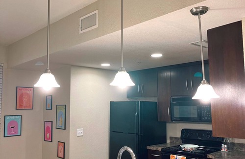Fort Smith Maison | Downtown loft - walking distance to bars, restaurants, coffee shops, and more