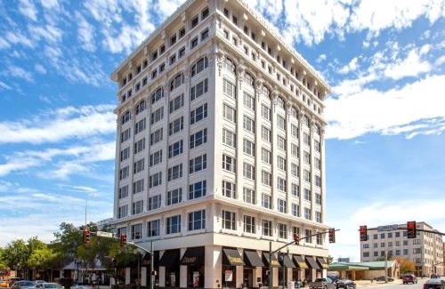 Shreveport Appartement | Downtown Luxury by Suite Nation