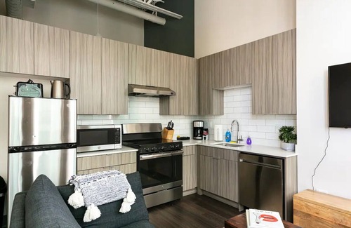 The Loop Copropriété | Downtown Mich Ave Penthouse - FULL Floor, Sleep 25