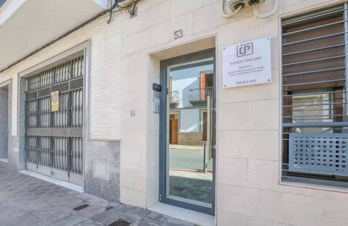Dos Hermanas Appartement | Downtown: Penthouse 2 bedrooms with terrace