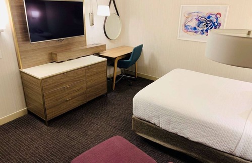 Downtown Columbus Hôtel | Downtown Relaxing Holiday ! Pet-Friendly Unit w/ Garden, Near Victorian Village!