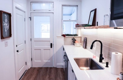 Livingston Park Appartement | Downtown Retreat - 2BR Oasis