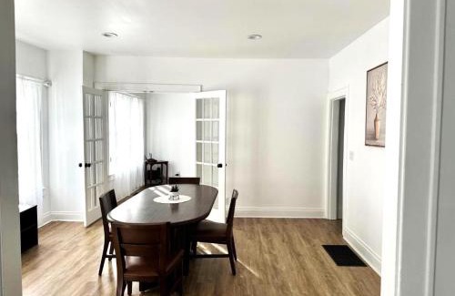 Livingston Park Appartement | Downtown Retreat - Cozy First Floor