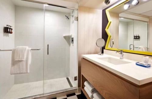 Civic Core Hôtel | Downtown San Diego Stay Near Gaslamp Quarter