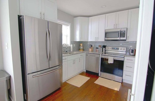 Silver Spring Maison | Downtown Silver Spring Ranch home!