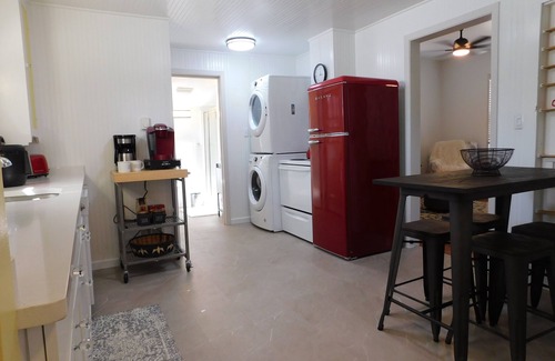 Snoqualmie Maison | Downtown Snoqualmie Home - Hot Tub, Fully Fenced Yard - Pet Friendly!