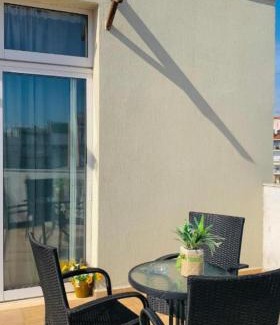 Serres Hôtel | Downtown Studios With City View K