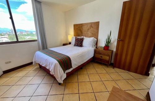 Zona 15 Appartement | DP4 Spacious apartment, great views of the city