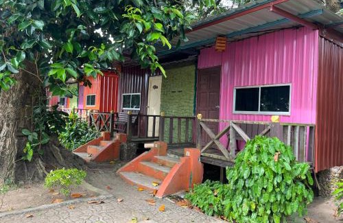 Alor Gajah Hôtel | Dqnut Chalet And Restaurant