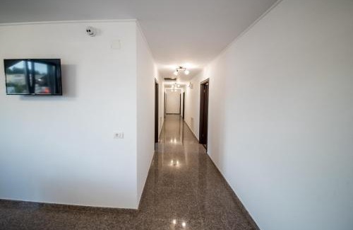 Mioveni Hôtel | Dr House