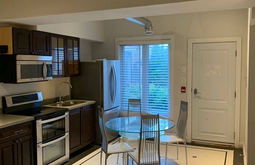 Trinity - Bellwoods Maison | Dragon Gate Inn
