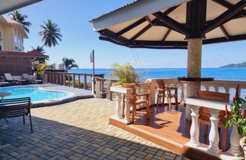 Bel Ombre Appartement | Drake Seaside Studio Apartments
