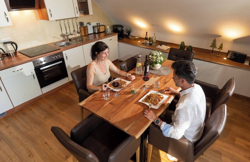 Apfelstadtaue Appartement | Dream holiday apartment "Talblick" - rest & relaxation at the highest level