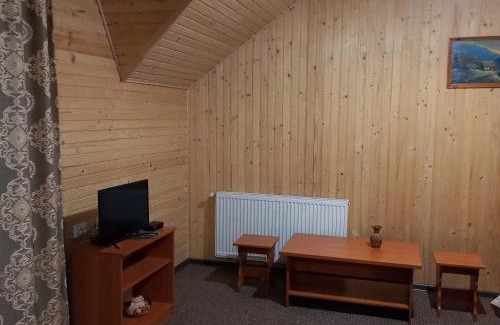 Yablunytsya Maison | Dream House