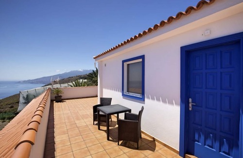 Puntallana Appartement | Dream view 800m to the sea. Top location to the highlights of the east side