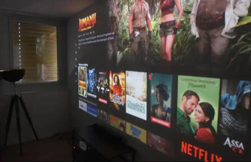 Kriens Appartement | Dream View Apt With Homecinema Netflix & Loggia