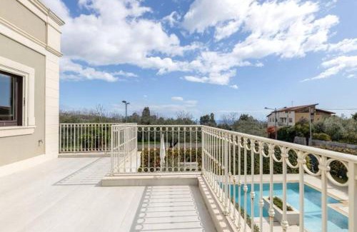 Izola Appartement | Dream Villa in Izola - Pure Relaxation with Private Pool