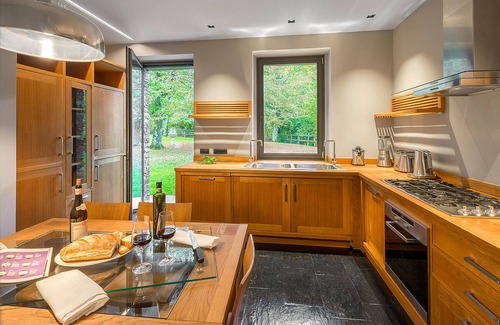 Carciano Villa | Villa de rêve avec piscine et spa, et vue imprenable sur le Lac! - Villa Petra