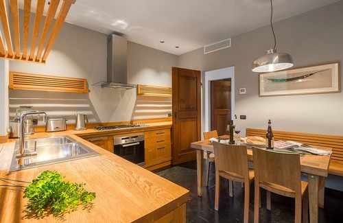 Carciano Villa | Villa de rêve avec piscine et spa, et vue imprenable sur le Lac! - Villa Petra