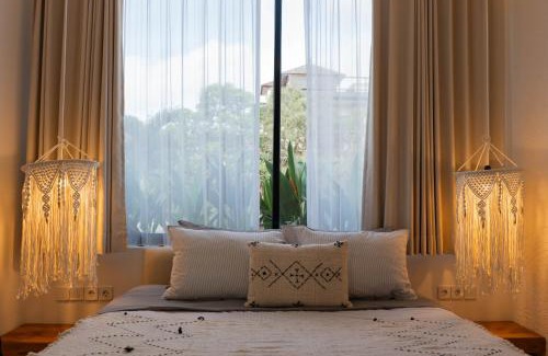 Sei Pinang Villa | Dreamland View Villa #2 3Bdr with Pool