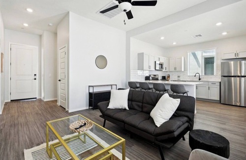 Casa Grande Appartement | Dreamlight Modern Home in Canopy at Cottonwood