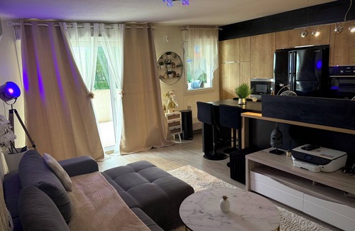 Bon-Secours Appartement | Pied-à-terre de rêve à Marseille - Confort & Style & moderne et équipée & cosy