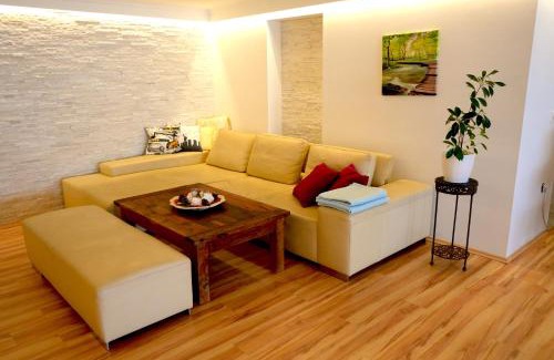 Oslip Maison | Dreamly Suites