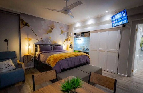 Pringle Bay Cabine | Dreamview Lodge @ The Butterfly Villa in Pringle Bay with breathtaking views