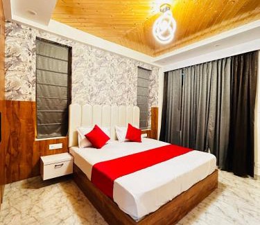 Shimla Appartement | Dreamville Stays Shimla - Luxury Homestay and B&B