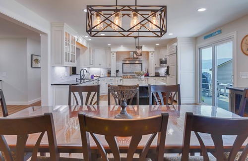 Hammondsport Maison | Dreamways: "Memorable Views + Pet Friendly!"