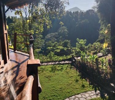 Sukasada Maison | Dreamy Eco Tree House by 7 Waterfalls