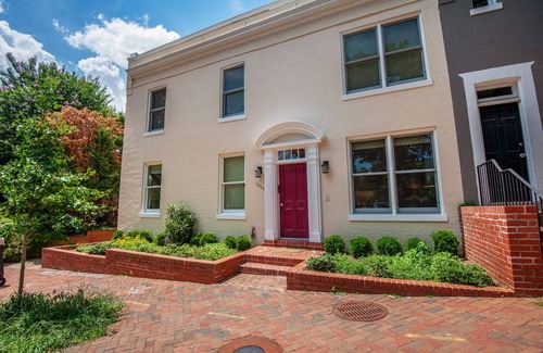 Georgetown Appartement | Dreamy Georgetown 1BR w/ storage space near Montrose Park by Blueground