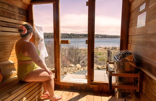 Port Mouton Maison | Dreamy Oceanfront Escape Hot tub & Sauna