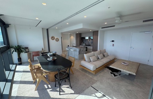 Brisbane Central Business District Appartement | Dreamy Queens Wharf luxury pad w car park