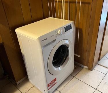 Heinrichstadt Appartement | Drei Linden Cinema