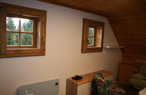 Radvan Appartement | drevená chatička nad Králikami