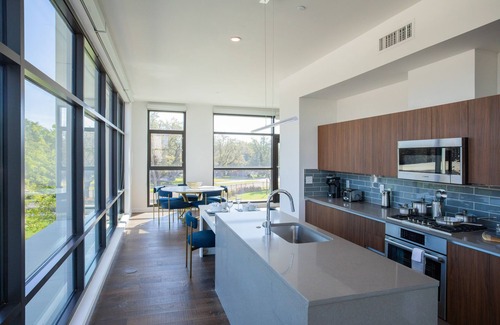 Dallas Hôtel | Drey Hotel