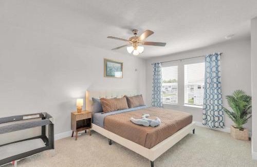 Gulf Breeze Maison | Drift Bay - Adventure Awaits! Zoo, Boat Ramp & Just Minutes from the Beach!