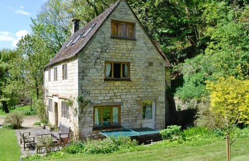 Stroud Maison | Driftcombe Farmhouse
