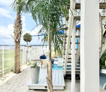 Navarre Beach Maison | Driftwood Cottage home