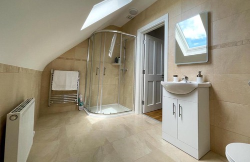 Cavan Lit Et Petit-Déjeuner | Drumlanaught Cottage Farnham