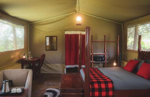 Maasai Mara Cabine | Drunken Elephant Mara