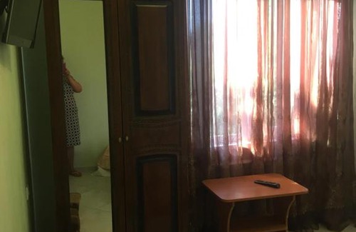 Tonky Mys Maison | Druzhba Guest House