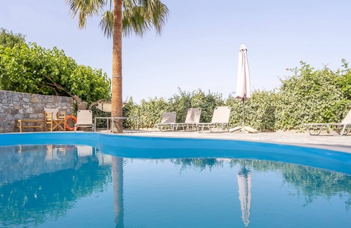 Armenoi Villa | Dryades Villa. Situé à 8 km de la plage de Réthymnon