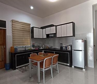 Kota Bharu Maison | DSiti HOMESTAY with POOL