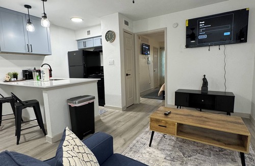 Park Central Appartement | DT Dallas Luxe Stay 1BD Apt