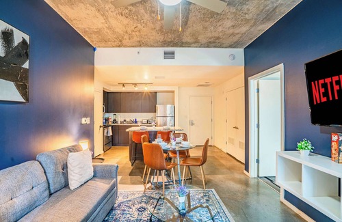 Evans Churchill Appartement | Charming 2BD |Central Downtown | Gym+Pool+Parking